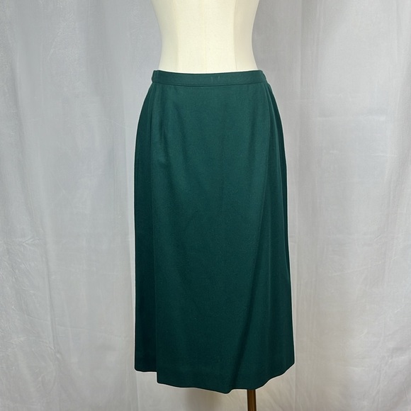 Vintage Pendleton Plaid Blazer Skirt Set. - Picture 12 of 15